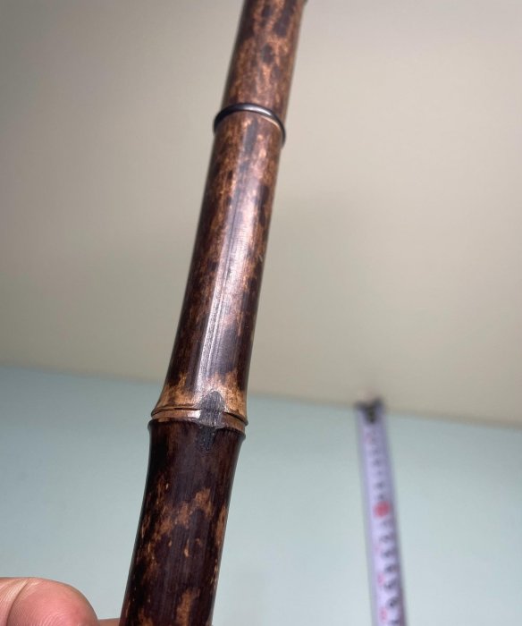 日本回流老紫斑竹香筒， 竹制老香筒包漿自然，顏色深淺不一， 做工精細