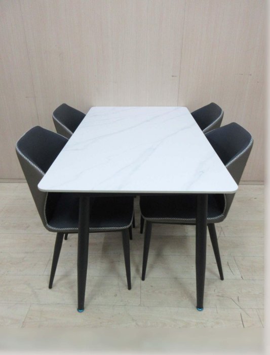 新竹二手家具◎百豐悅2手家具-二手 餐桌椅 141公分岩板餐桌 4人餐桌 用餐桌 台中二手傢俱 竹東2手傢俱