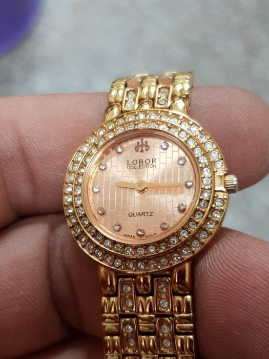 ＜包厚金＞高檔 LOBOR 閃亮亮 華麗 石英錶 藍寶鏡 2.5/16.5 很漂亮 別錯過嘍  H1