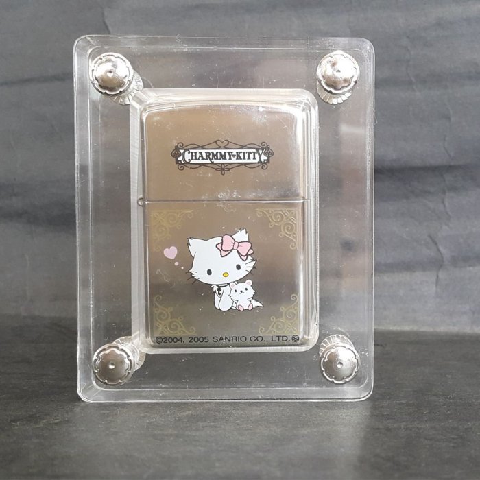 日系*ZIPPO*HELLO KITTY-2005《恰咪KITTY 日系*ZIPPO*HELLO KITTY-2005《恰咪KITTY