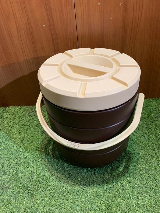 不鏽鋼保溫桶 茶桶 冰桶 紅茶桶 奶茶桶 不銹鋼PU發泡保溫茶桶 飲料桶 保冰桶A7204晶選二手