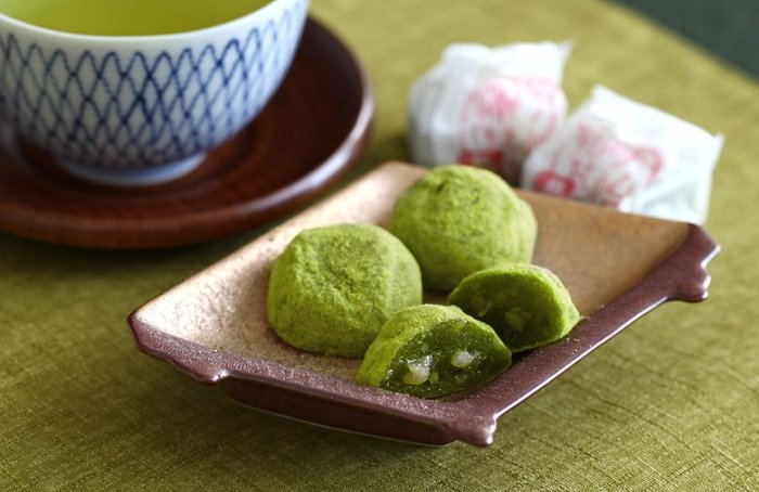 日本 伊藤久右衛門 宇治抹茶核桃麻糬 宇治抹茶きなこのクルミ餅 うじこもち 10個入【Mr.QQ】