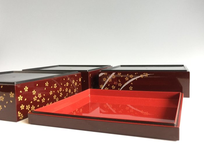 本齋】一元起標每週三結標~~日本漆藝內朱塗櫻花金蒔繪合成漆器三段重箱