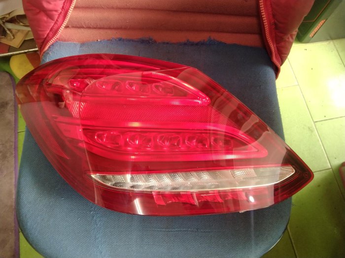 W205/C300 左後尾燈/美規