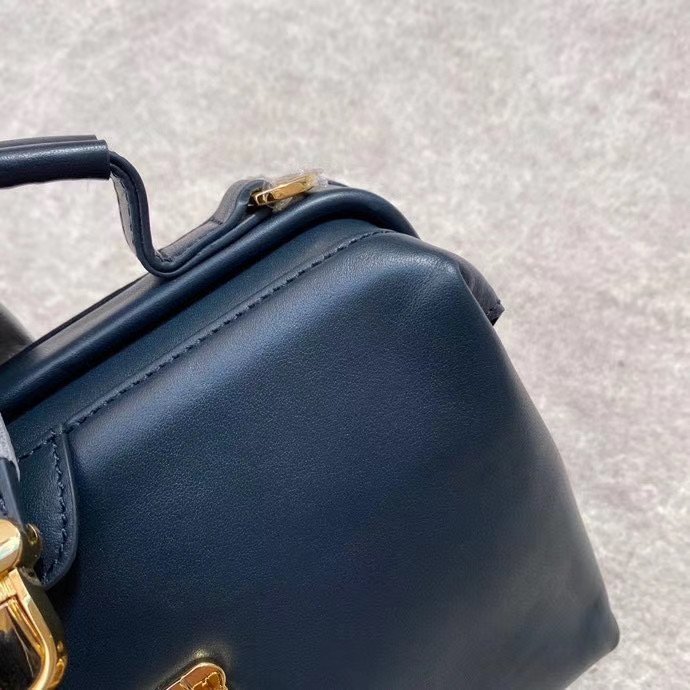 ╭☆包媽子店☆ LINJER The Doctor's Bag 復古醫生包義大利牛皮單肩斜