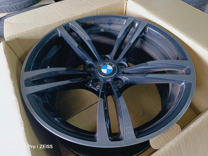 BMW F80 F82 F87 M2 M3 原廠437M 19吋鍛造前後配鋁圈.原漆 漂亮