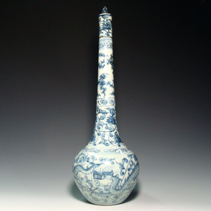 妙麗】明成化官窯青花龍紋鶴頸瓶保真保老保到代《台北到府高價購買估價