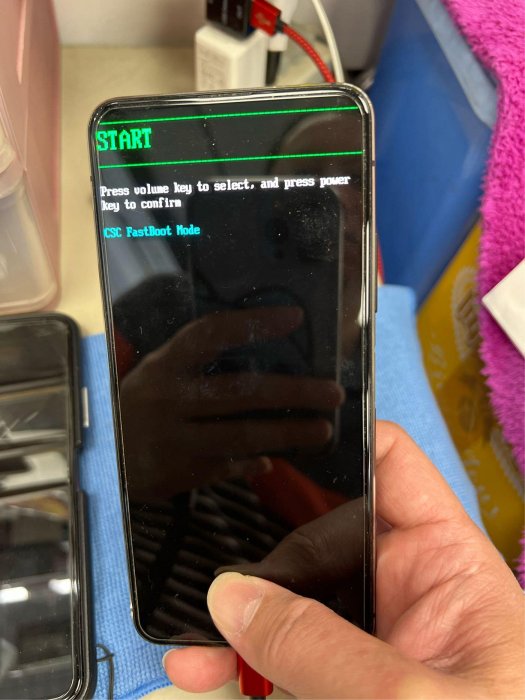 華碩Asus旗艦機 zenfone7 flip 256G中古機/二手機/銀髮機/老人機，料件機/料件機使用