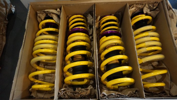 KW 高底可調短彈簧 for MACAN 2.0 3.0 MACAN S 有電子懸吊亦可,另有991 Carrera版本