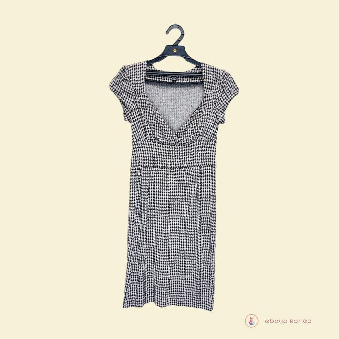 BANANA REPUBLIC 專櫃 千鳥格大V領造型針織洋裝 商品號25011691