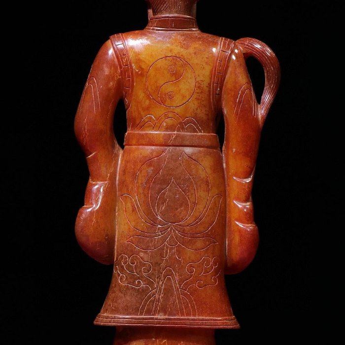 旧藏， 和田玉土沁红沁道教人摆。包浆厚重，价17000 玉器玉佩飾玉玩