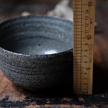 日本現代陶藝作家器，陶藝家喜多村郎手作貝殼釉抹茶碗，帶原盒，釉色