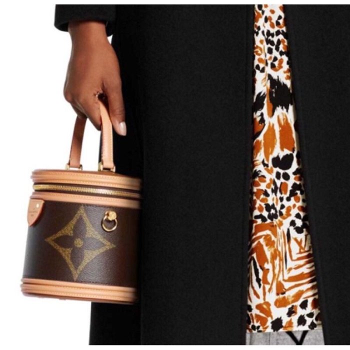 【妖妖代購】LV 新款圓桶包 （兩色）