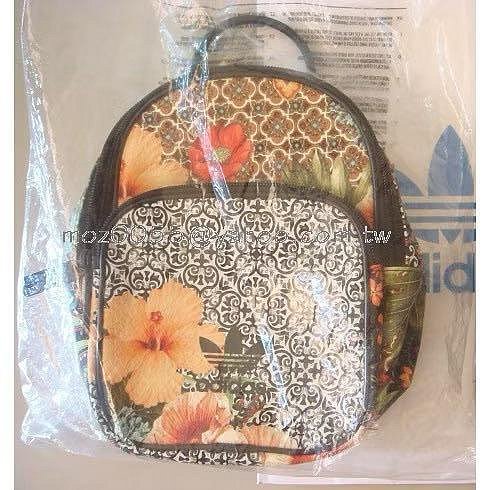 adidas Originals 愛迪達adicolor 花花草草Mini Backpack 迷你後背包