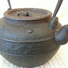 龍文堂稀有雙壺蓋鐵壺戰國龍紋日本老鐵瓶紫斑銅蓋(龍文堂,金壽堂,南部