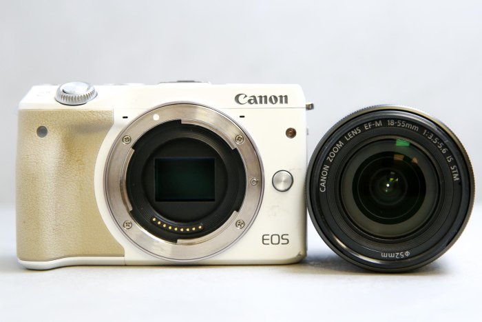 【台南橙市3C】Canon EOS M3 2420 萬 + EF-M 18-55mm 單鏡組 二手微單眼 #96530