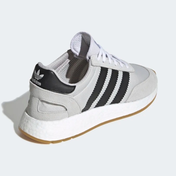 ee4935 adidas