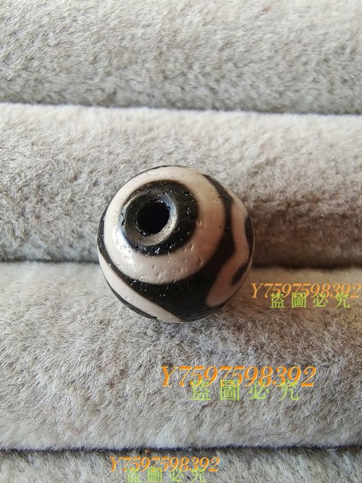 藏傳瑪瑙蓮花天珠，全部實物攝，一物一圖，品相尺寸如圖，有些物二手