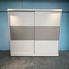 【永茂2手家具館】嚴選永茂二手傢俱家電*B012108*白橡七尺滑門衣櫃*客廳傢俱 臥室家具 置物櫃 收納櫃 酒櫃 展示櫃 電視櫃 鞋櫃 高低櫃 新北松山