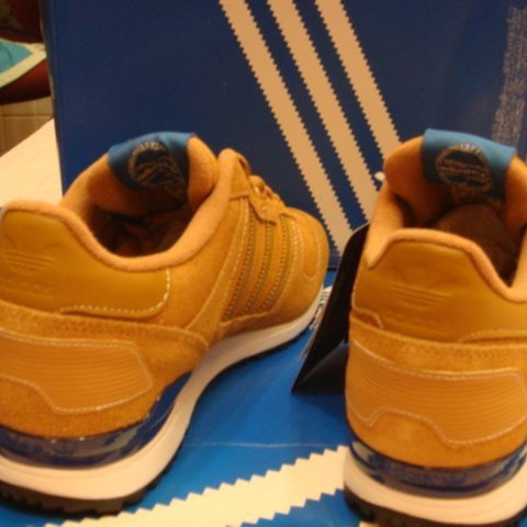 ADIDAS ORIGINALS ZX 700 卡其土黃色麂皮US10.5 | Yahoo拍賣