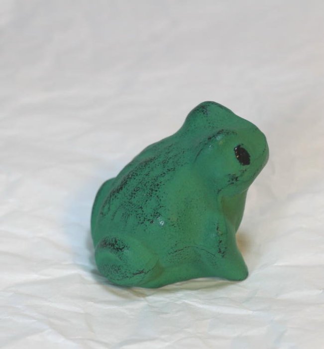 IWACHU~日本製造~本場盛崗~300339~青蛙~草綠色~4*4.5cm~紙鎮~鐵製品~超