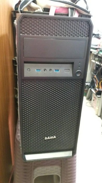 【玉昇電腦】 二手 黑透側電腦機殼