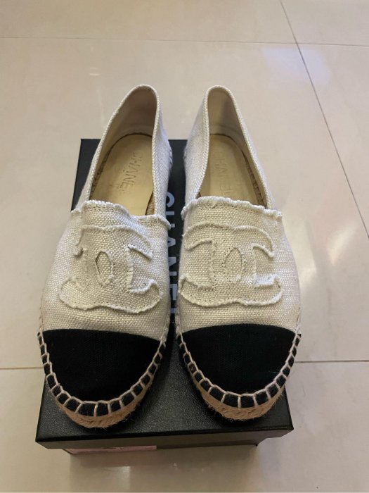 Chanel白色草編鞋39號