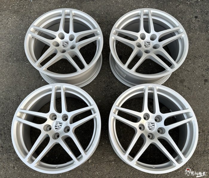 二手/新車落地鋁圈 原廠 PORSCHE 保時捷 MACAN 鍛造 18吋 5孔112 前後配 銀 W211 賓士