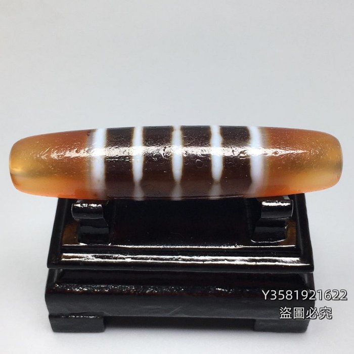 藏傳紅肉高油包漿紅肉多線老天珠，尺寸:57.1×12.7左右，材質：瑪瑙玉髓