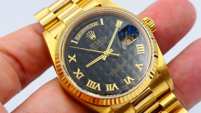 【美好時光】ROLEX勞力士罕見近庫存新品品相18038盒單全金字塔面超美品!( 1803 18238參考)