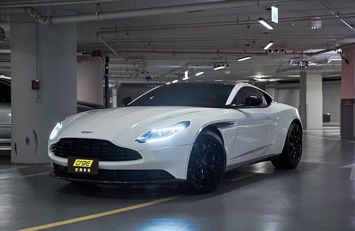 【凱爾車業】2018 Aston Martin DB11 V8