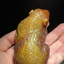 舊高古玉，戰漢玉器，老玉和田玉玉熊造型獨特，工藝精湛，玉質飽細膩