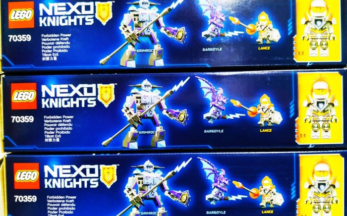 變形金剛~日本版LEGO 樂高70359 未來騎士系列蘭斯Vs閃電雷石飛獸