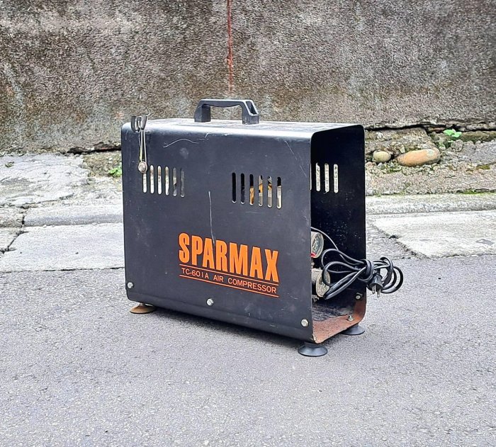 二手~SPARMAX漢弓 (TC-601A) 靜音型空壓機~~功能正常