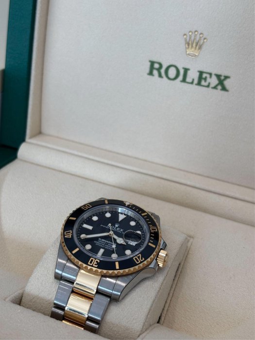 *SHIHNA名牌精品*Rolex 勞力士 Submariner Date 2024年半金黑水鬼 126613LN