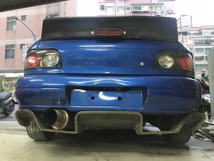 法克斯 速霸陸 GC8 客製化RB大壓尾翼 另有專用後下倒流 側裙 22B寬體