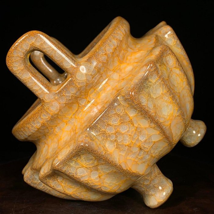 宋官窯冰裂紋雙耳三足爐，高19直徑19.5cm，6001466 瓷器官窯汝窯【古雲