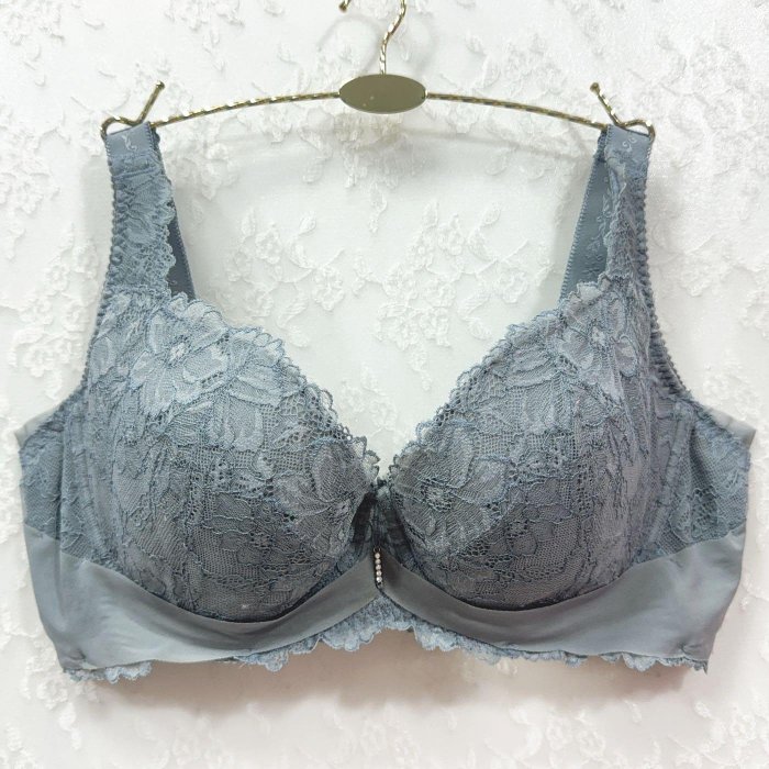 👙「大碼」Mode Marie曼黛瑪璉：38/85G(有送加長背扣40可穿戴)💗婷の二手內衣💗薄罩杯。