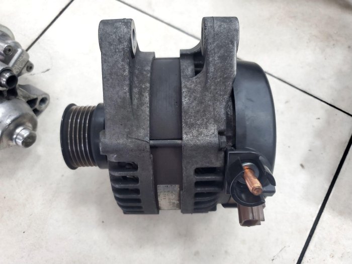 三重長鑫~福特 Ford Focus MK2.5 二手零件 中古 柴油 發電機 壓差感應器 渦輪控制器 啟動馬達進氣歧管 節流閥