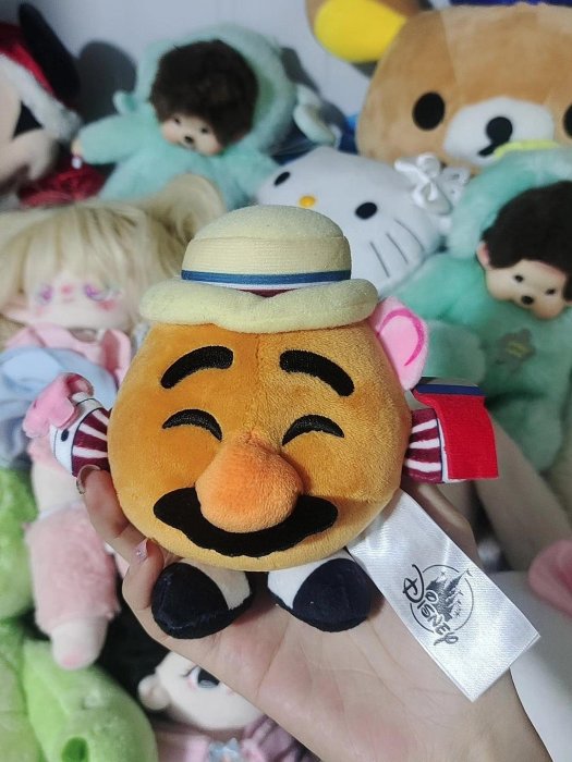 香港迪士尼 Wishables 新成色皮克斯玩具總動員 Mr. Potato Head 戴圣誕帽造型 款式可愛 Mr Potato Head 吉克 動畫