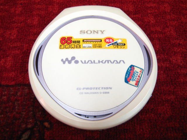 完美作品】90%新，SONY WALKMAN D-E888 CD隨身聽，簡易配件| Yahoo拍賣