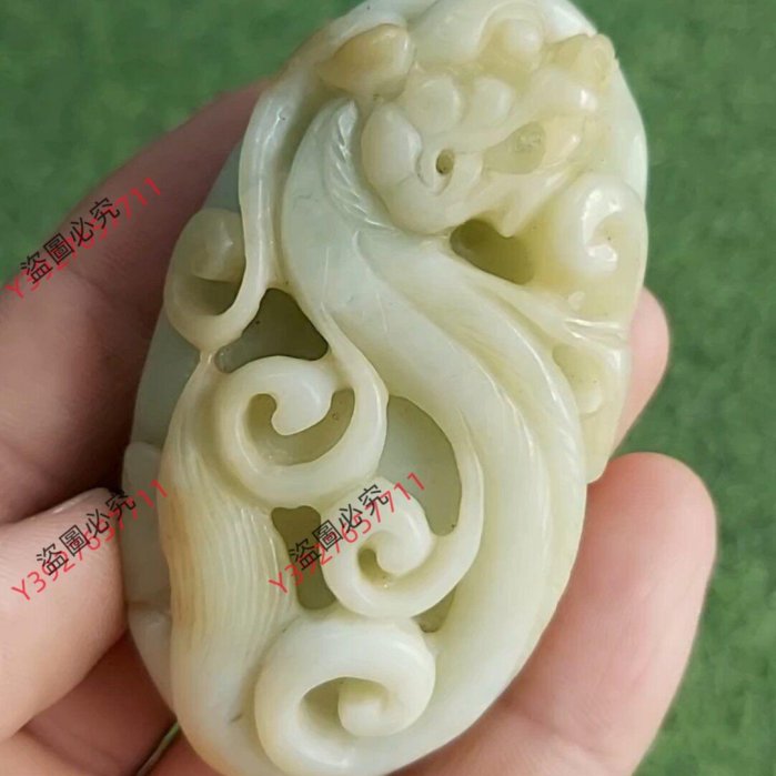 和田玉　和闐玉　彫刻　手把件　98g 手把件玉手把件玉雕和田玉和田玉手把件，文玩把件，和田玉巧雕手把件