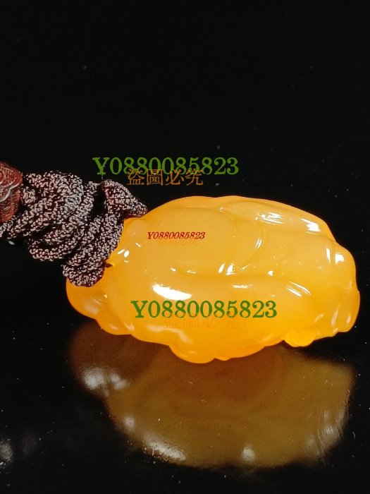 品名:印尼金田黃彌勒佛掛件行情不好做，家中印石。篆刻印章石料壽山石