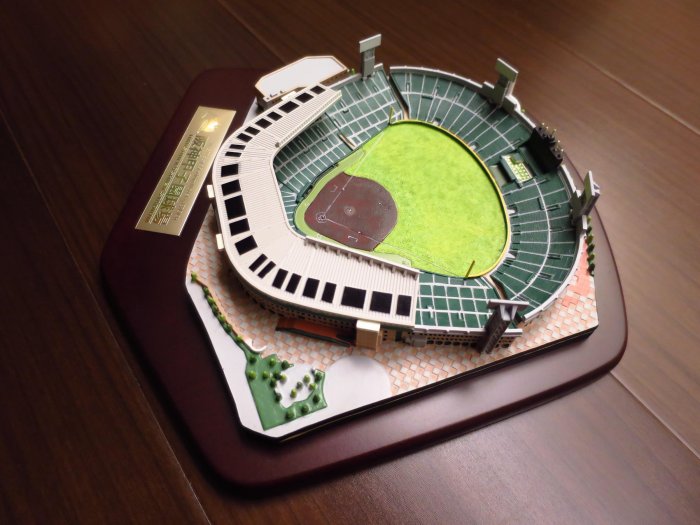 圓圓小舖}全新日本帶回阪神甲子園球場模型超擬真1:1500 阪神虎林威助