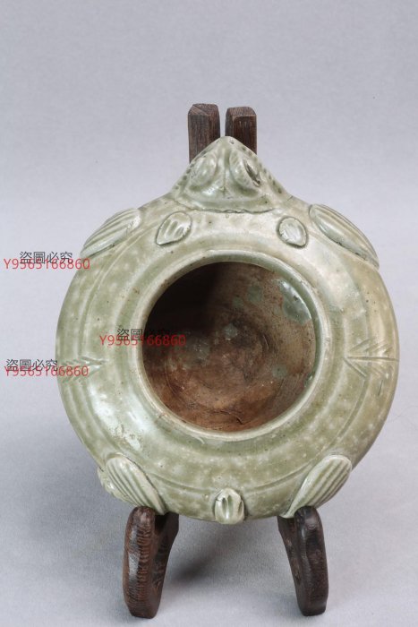 可議價越窯青瓷蛙型水盂。日本回流，文房用品，蛙型水盂造型很別