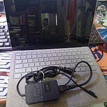 微軟 Surface Laptop 1769 13吋筆電 i5-7200U 8G 256GB 電池膨脹可使用當零件機