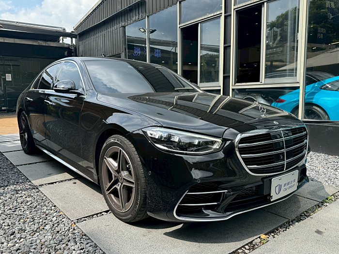 *2021 M-BENZ S350d AMG