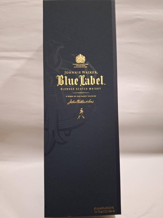 約翰走路 JOHNNIE WALKER 藍牌 Dingle Single Malt Irish Whiskey 空酒盒