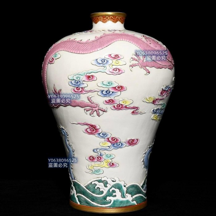 清乾隆粉彩浮雕鎏金蒼龍教子紋梅瓶，高33cm直徑22cm，編號31 粉彩琺瑯