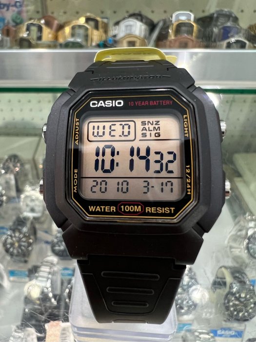 【金臺鐘錶】CASIO卡西歐 數字型 學生 當兵 指定款 防水 (咖啡面) W-800HG-9A
